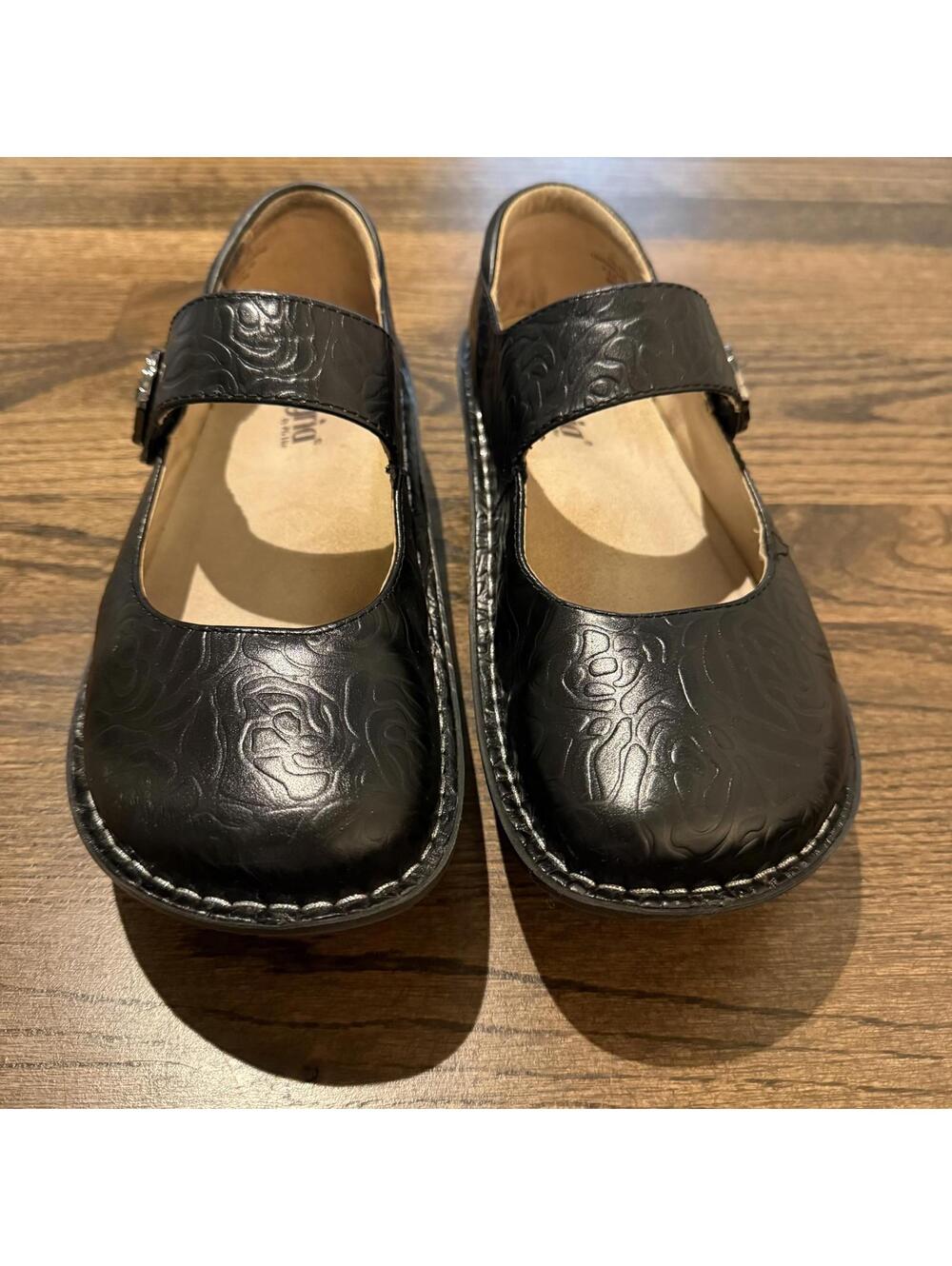Alegria by PG Lite Paloma Sea Turtle Black Embossed Clogs Size 39 US 9 - Picture 4 of 8